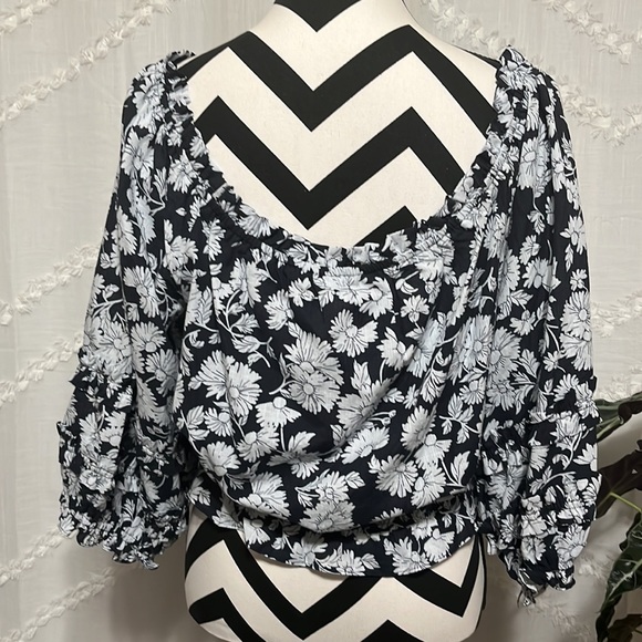 LC Lauren Conrad Off-the-Shoulder Puff Sleeve Top Size XXL - Picture 6 of 11